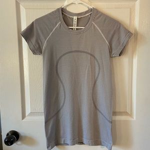lululemon Swiftly Tech Short Sleeve 2.0
